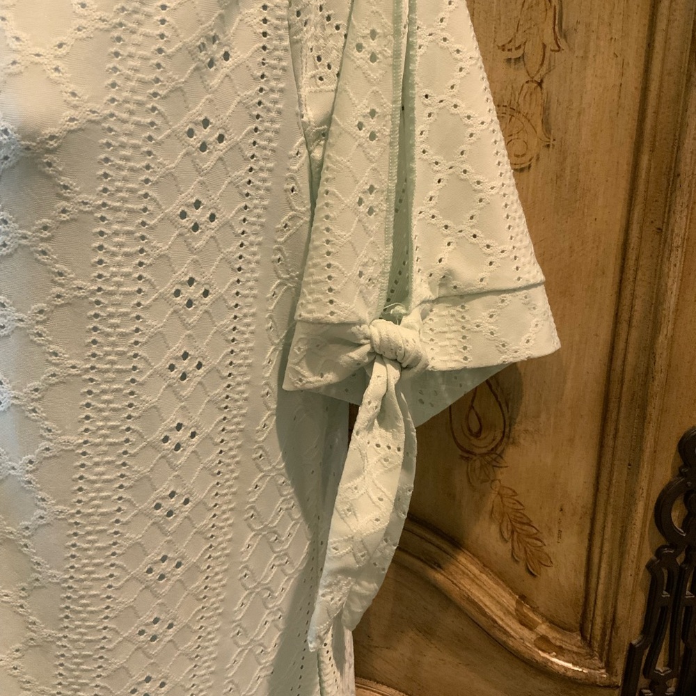 Light Green Eyelet Maxi Lounge Dress Size Small - Picture 3 of 8